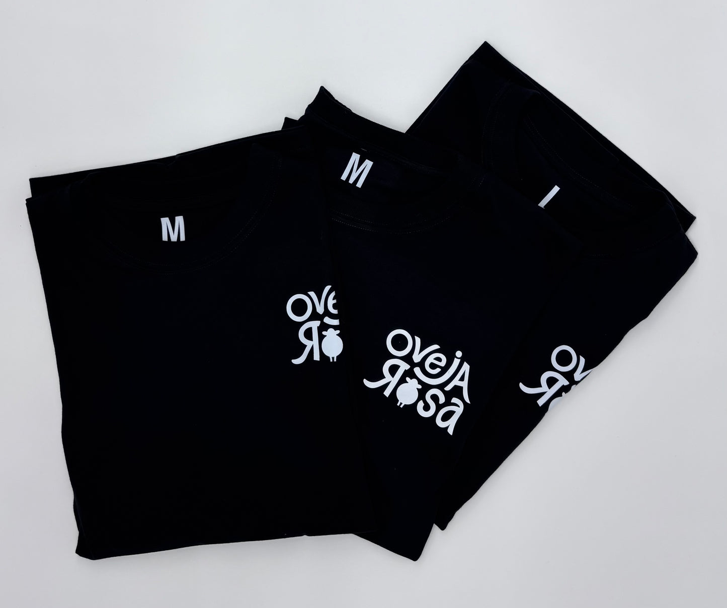 T-shirt Unisex Oversize Muñeca, No Juguete
