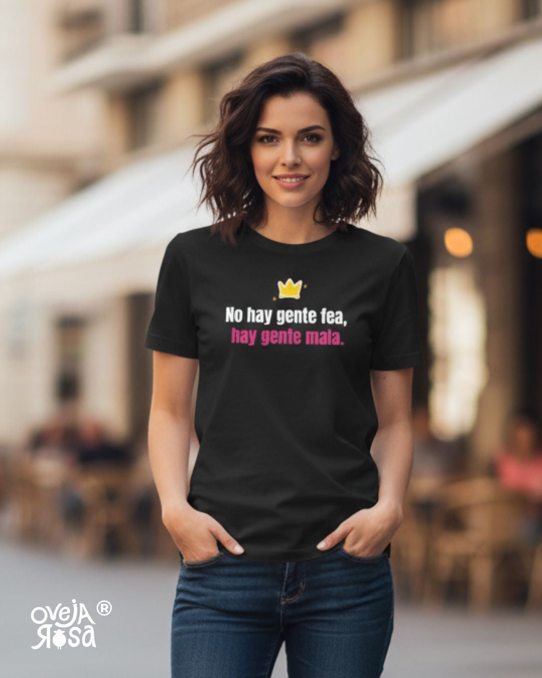 .   Playera - No hay gente fea