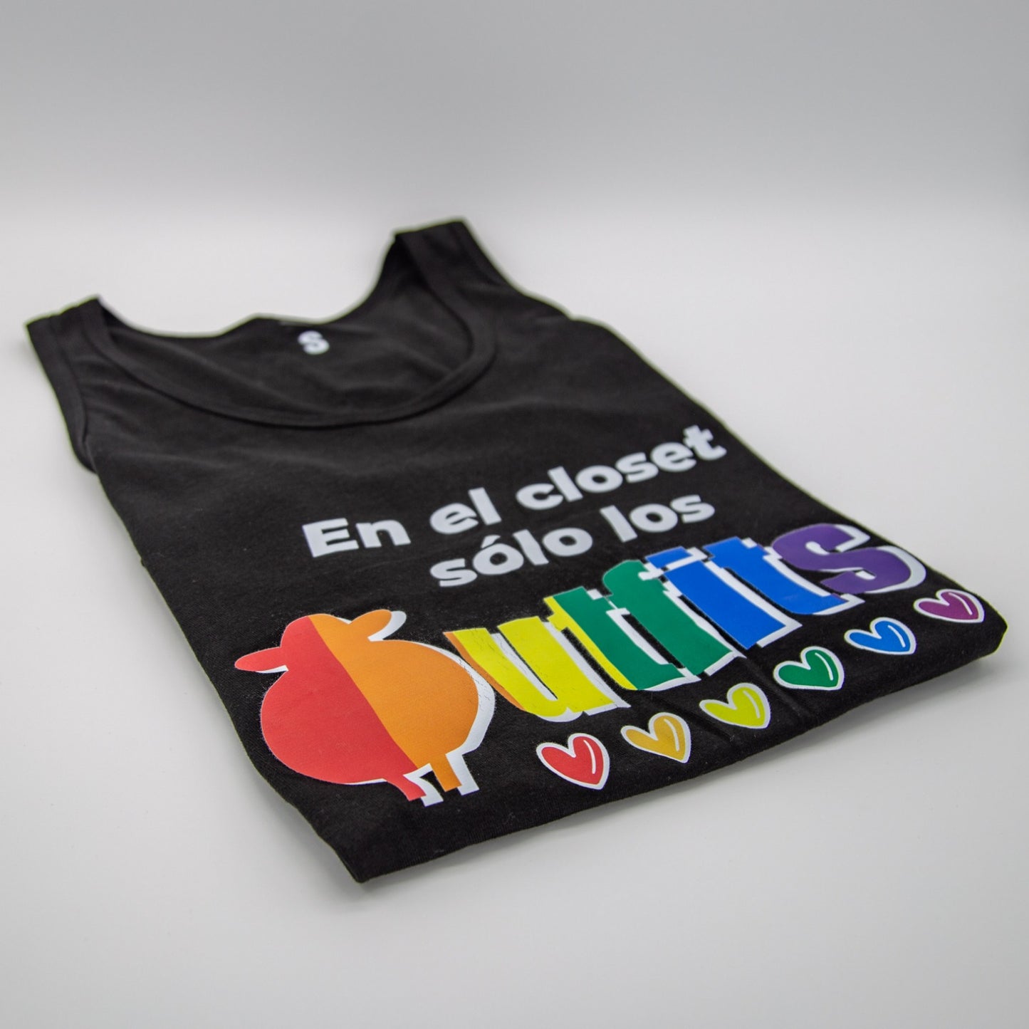 Tank-shirt Outfits