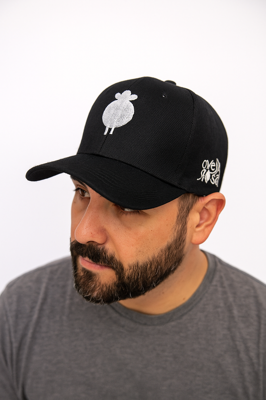 . Gorra de La Oveja Rosa